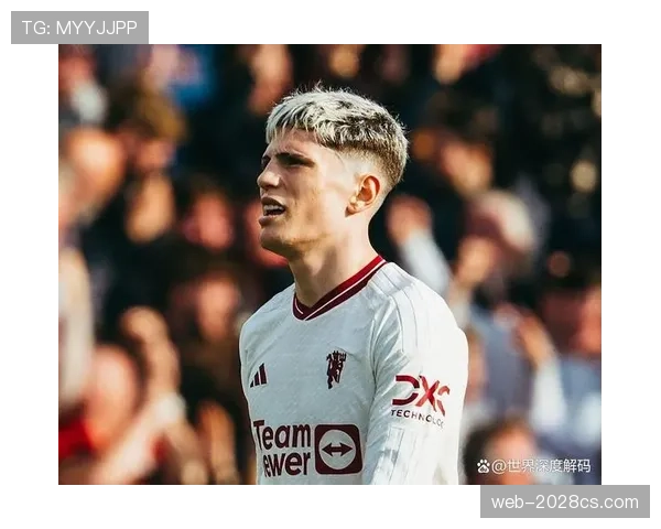 加纳乔在曼联战术体系中的角色与效能解析