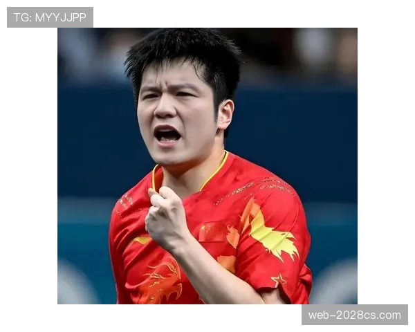 樊振东把行李箱一拉开，旁人都默了——那堆装备看着像能买我半年的账单