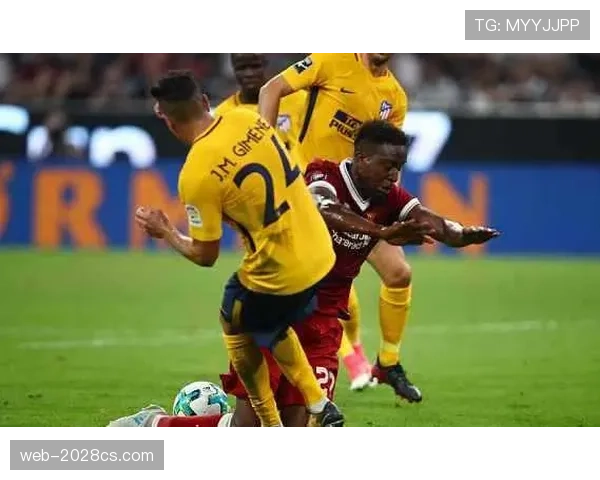 格列兹曼与菲尔米诺：影锋与伪九号的战术功能差异与实战价值解析