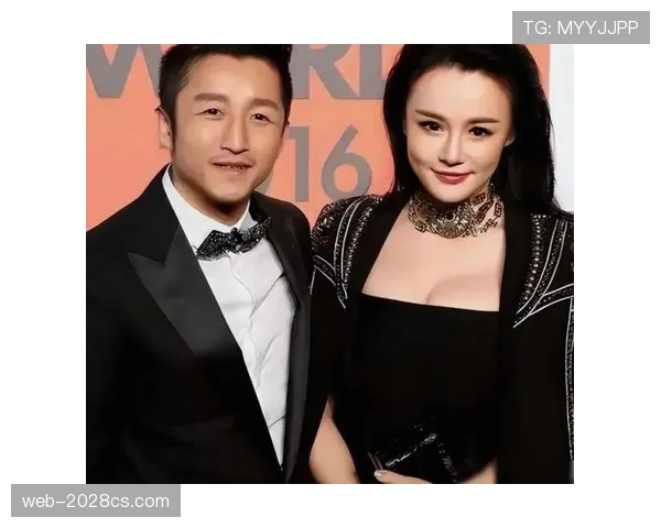 邹市明吃路边摊结账那一刻，账单比我一个月工资还厚